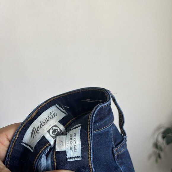 Madewell Jeans Women's 23 Curvy Cali Demi Boot Cut Blue Whiskers Stretch Denim - Picture 7 of 10